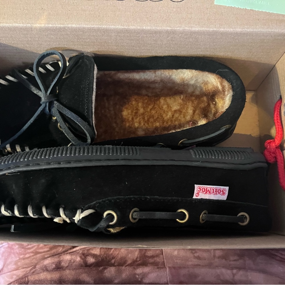 Brand new girls soft moc slippers. Size 2